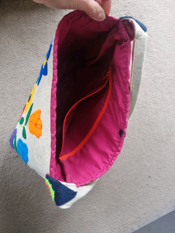 Handbag 