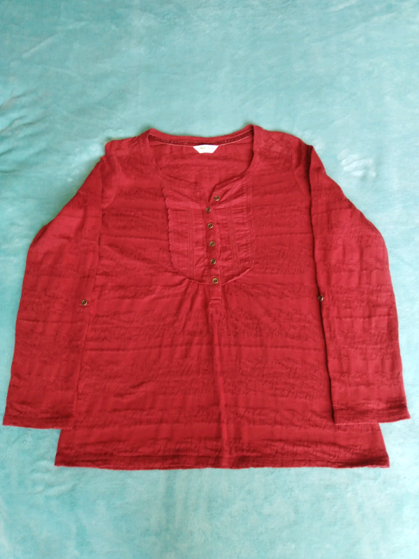M&S Indigo top, Size 12
