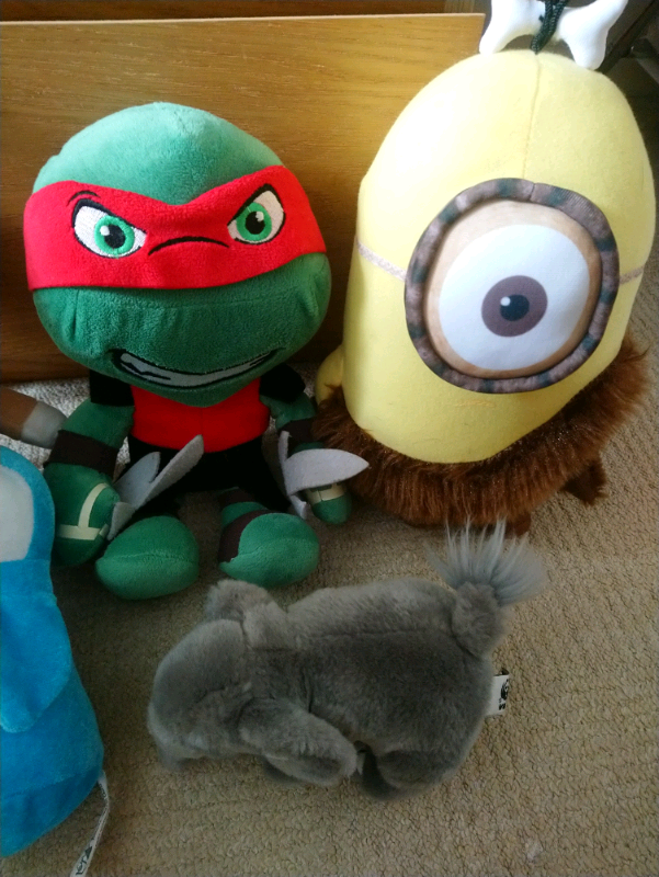 Soft plush toys 