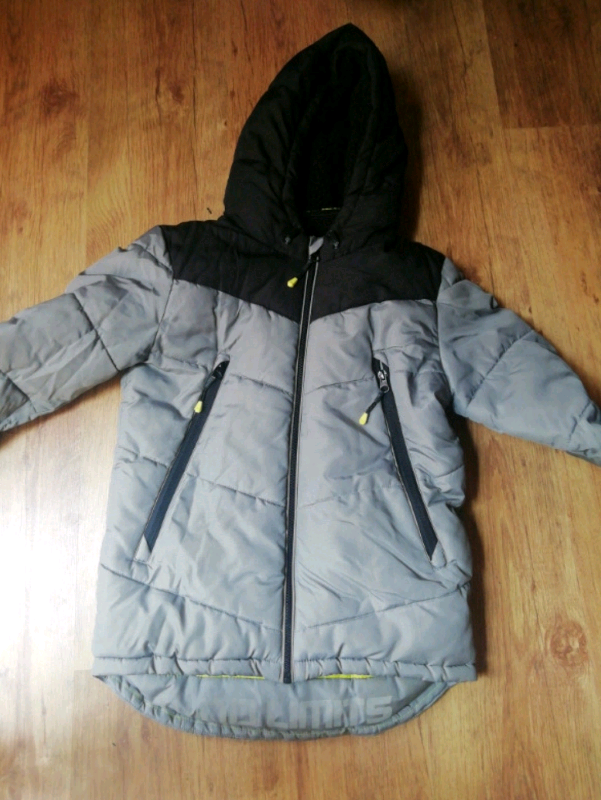 image for Boys winter coat 8-9 years 