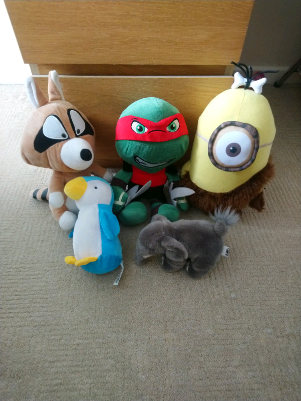 Soft plush toys 