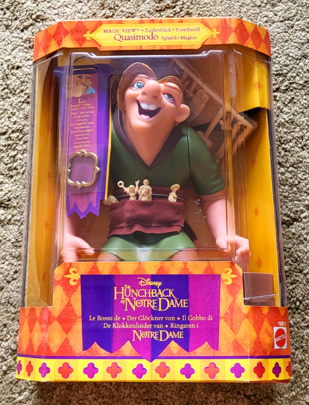 HUNCHBACK OF NOTRE DAME FIGURE.