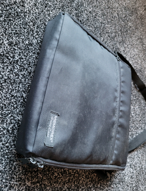 Memorex Gameboy Protective Case / Bag With Strap.