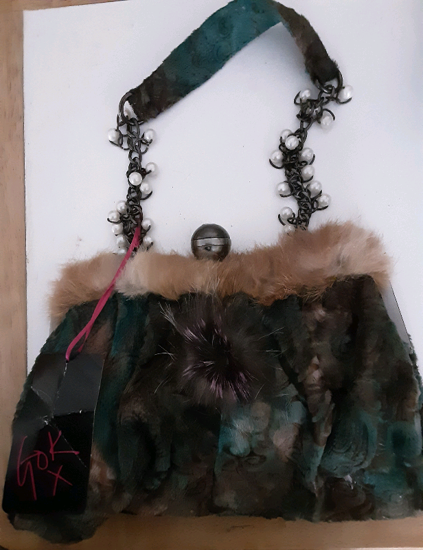 New velvet bag by gok
