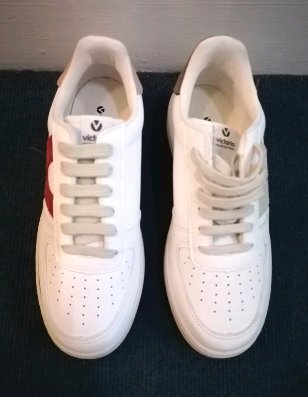 image for QUALITY WHITE RED CANVAS SHOES/TRAINERS/SNEAKERS Size 37 by VICTORIA