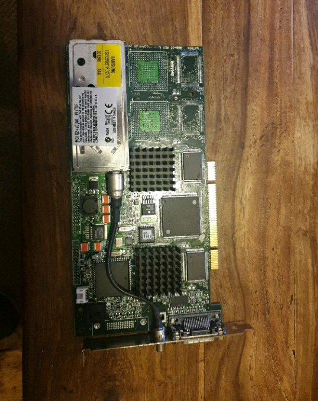 MATROX MULTIPLE OUTPUT/TV TUNNER GRAPHICS CARD. MATROX 908-06 REV A.