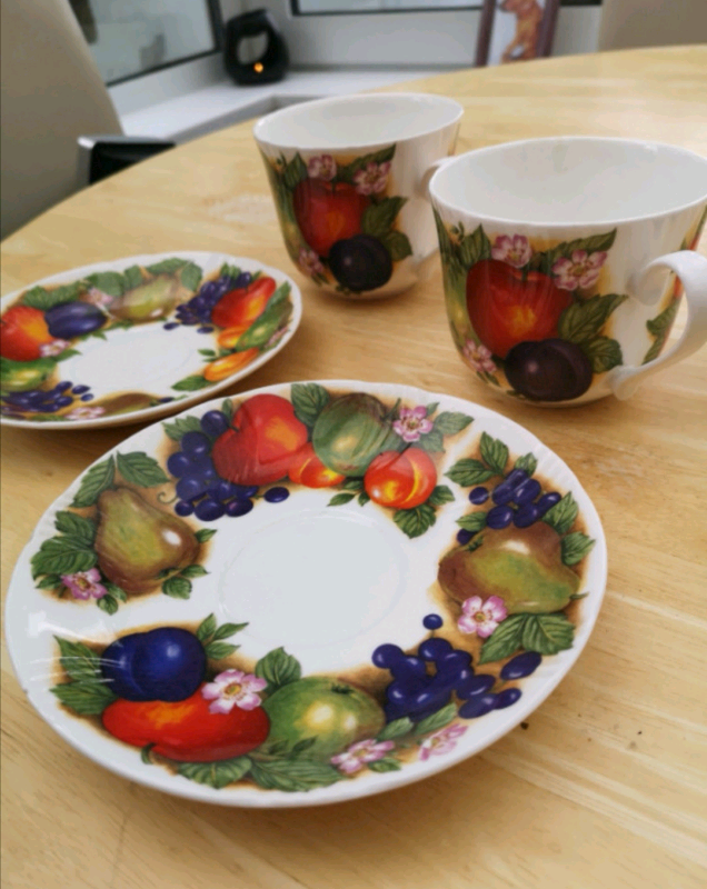 ROY KIRKHAM Fine Bone China Breakfast Cup & Saucer ORCHARD FRUIT .