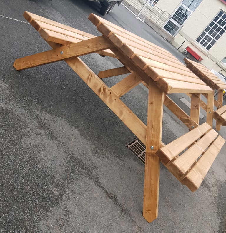 Heavy duty picnic table