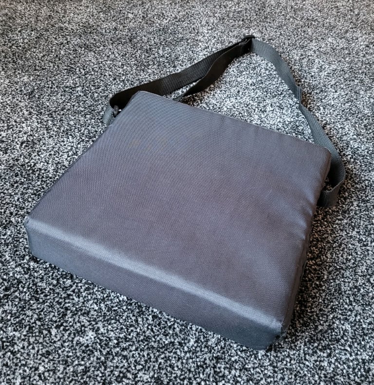 Memorex Gameboy Protective Case / Bag With Strap.
