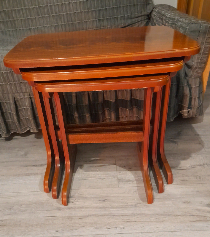 Nest of tables 