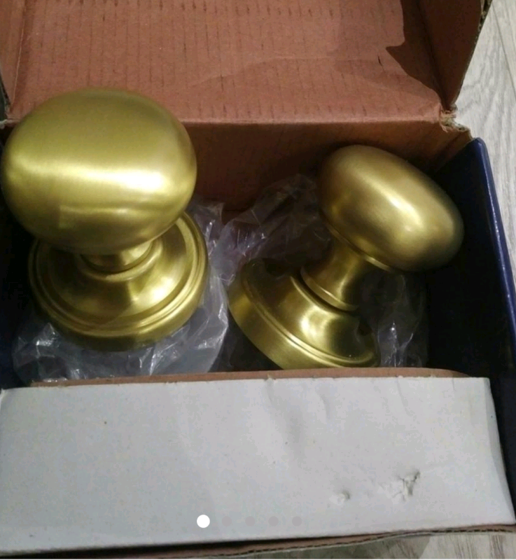 Door handles