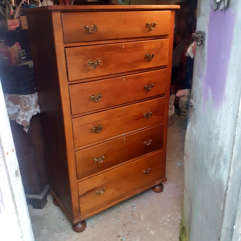 Satin walnut chest