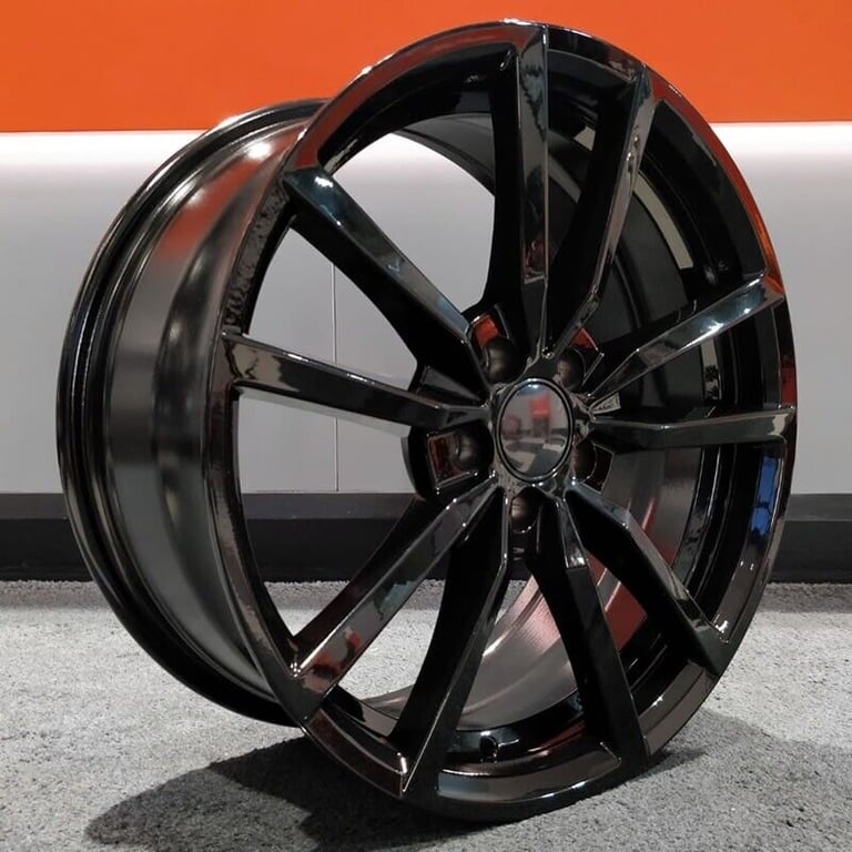 18 & 19Inch Pretoria (Black) style Alloy wheels and tyres (5x112) Suits ...