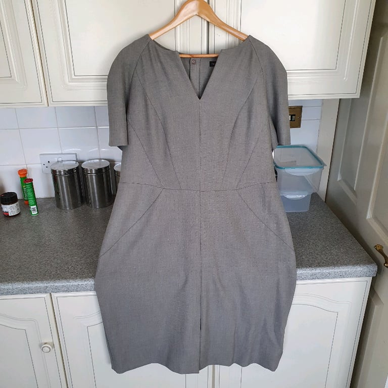 image for Dress Size 22 Autograph 