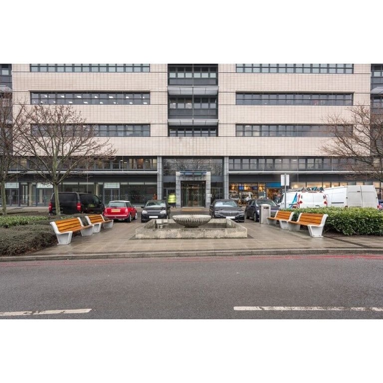 Gateshead - NE11 0NQ, 1 Desk serviced office to rent at Regus Team Valley