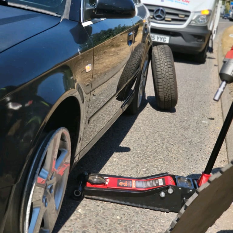 Mobile Tyre Fitter - Kilburn, London / NW22RE