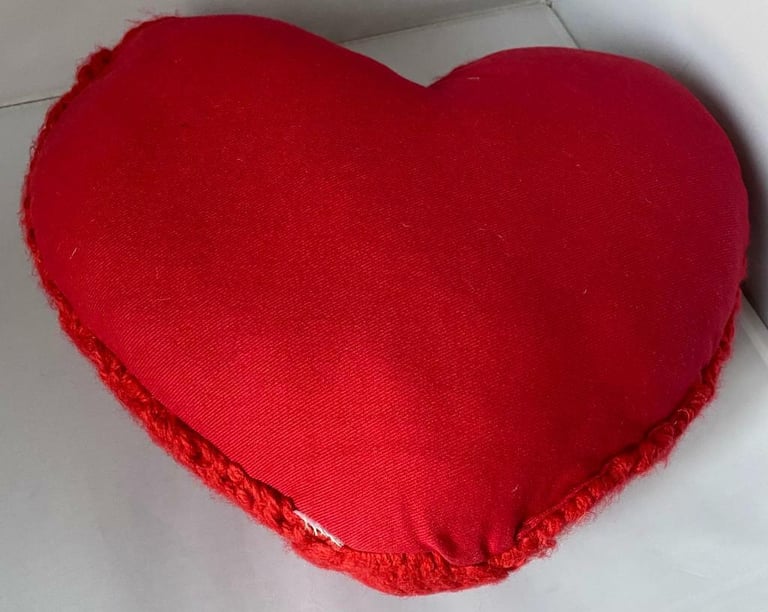 Beautiful & Bold NEXT Red Knitted Scatter Cushion