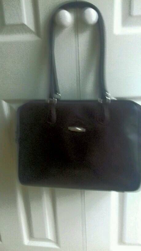 image for   LONGCHAMP 'ROSEAU' FRENCH ICONIC DESIGNER BAG:  