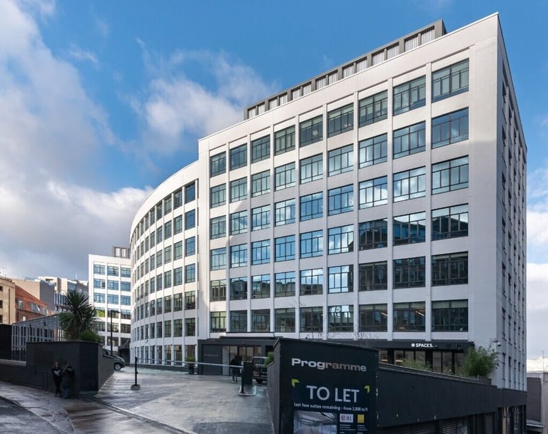 Bristol - BS1 2NB, Flexible workspace memberships in Spaces Castle Park