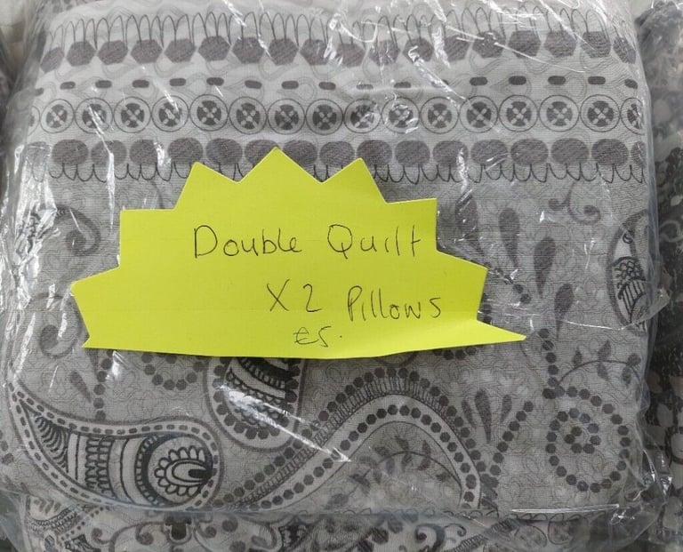 Range of double /single quilt covers 