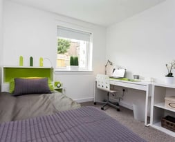 STUDENT ROOMS TO RENT IN ABERDEEN. PRIVATE ROOM WITH SINGLE BED, BATHROOM AND STUDY AREA
