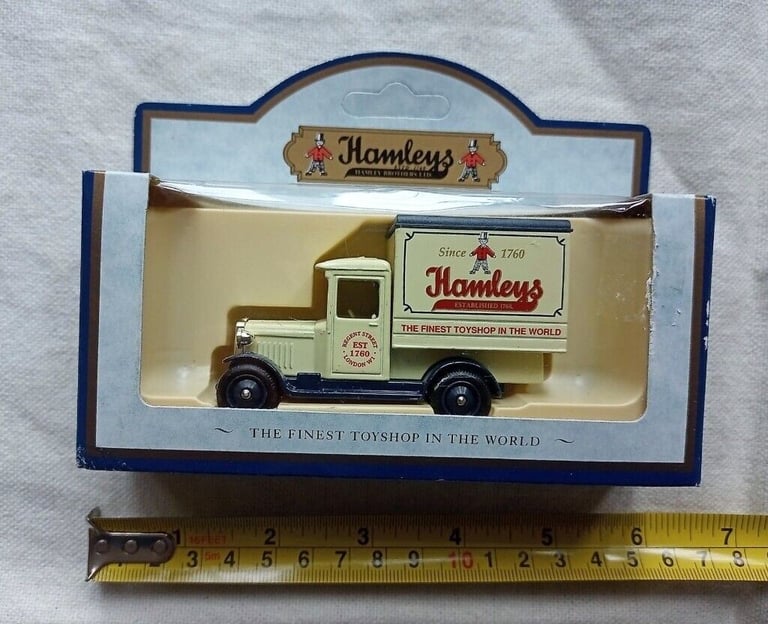 Die-cast Model of Hamleys type 51009 Box Van 