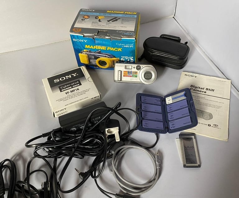 image for Sony DSC-P1, Marine Pack MPK-P1, Color Filter VF-MP1K & Memory Sticks
