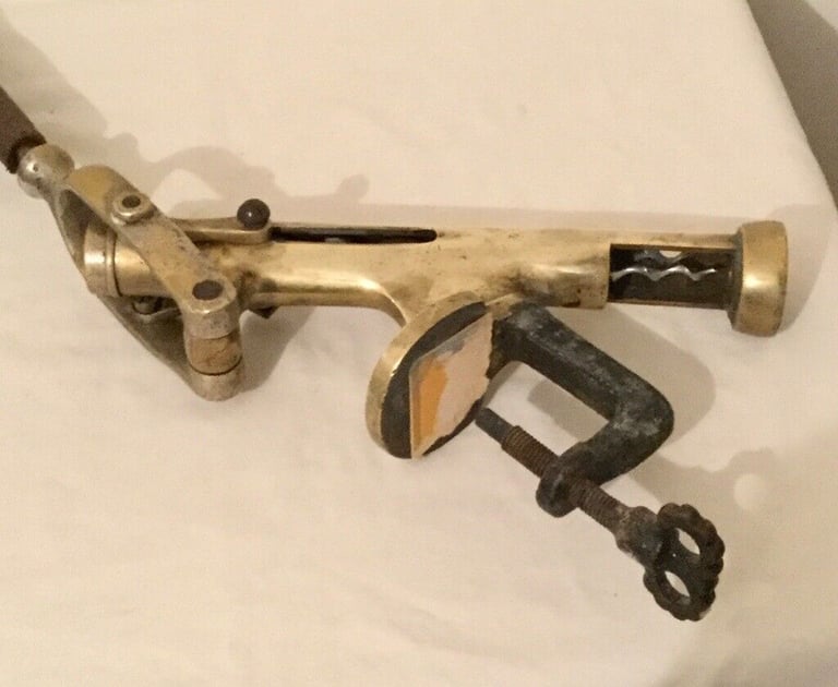 “THE DON” 1910/1920 PUBLIC BAR CORK EXTRACTOR