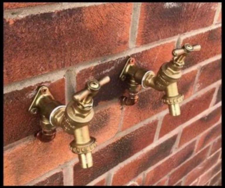 Outdoor taps 