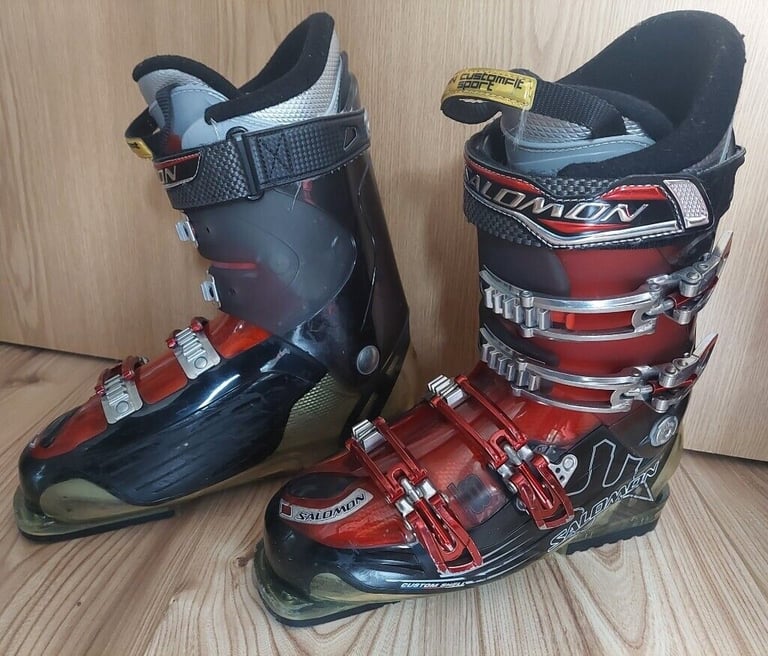 Ski boots salomon for Sale | Gumtree