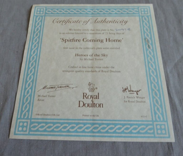  HERO'S OF THE SKY PLATES NUMBERS 1 TO 6 of 12 ALL 12 £80