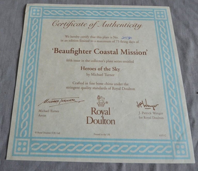  HERO'S OF THE SKY PLATES NUMBERS 1 TO 6 of 12 ALL 12 £80