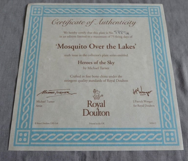  HERO'S OF THE SKY PLATES NUMBERS 1 TO 6 of 12 ALL 12 £80