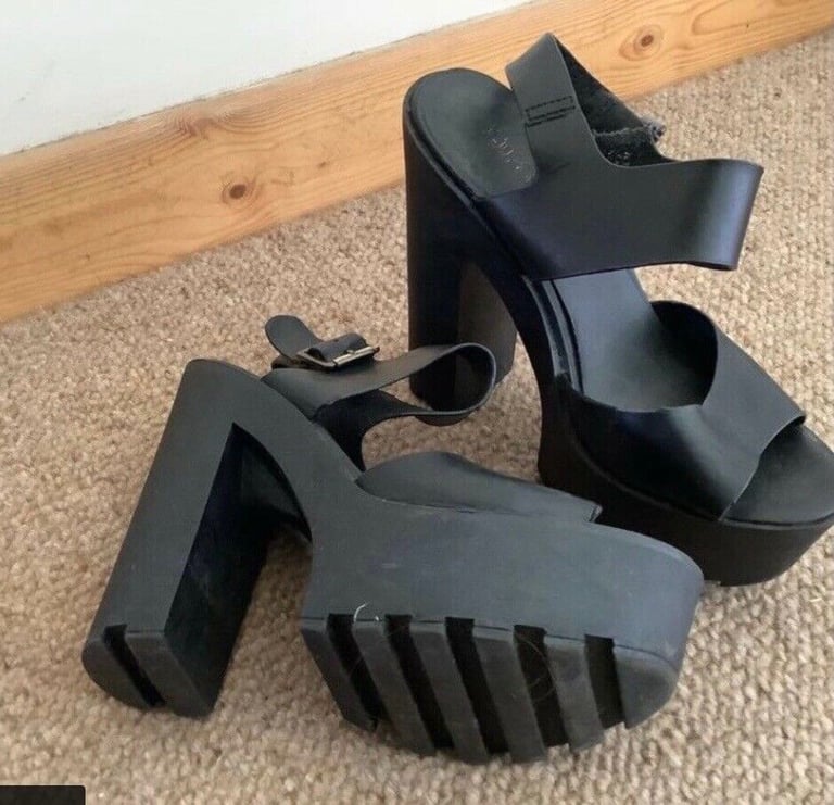 image for Black leather platform sandals by Lipstick. Size 6/39