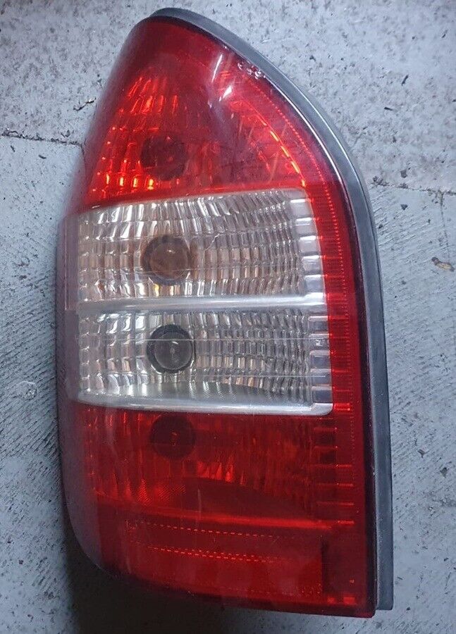 Vauxhall Zafira Left Side Rear Light 2003