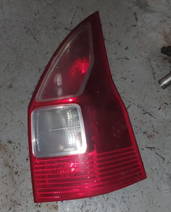 image for Renault Megane Estate Right Side Rear Light 2008