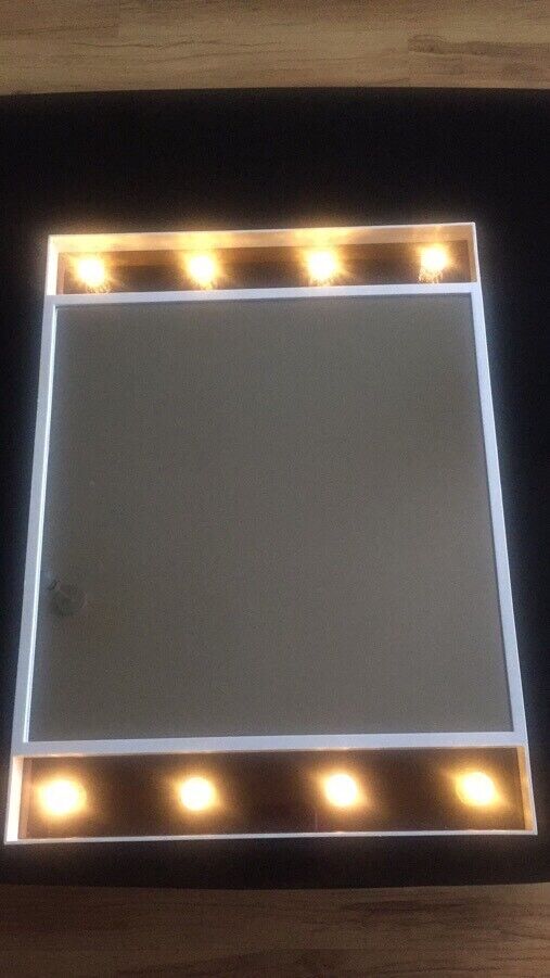 image for Mirror with light £10