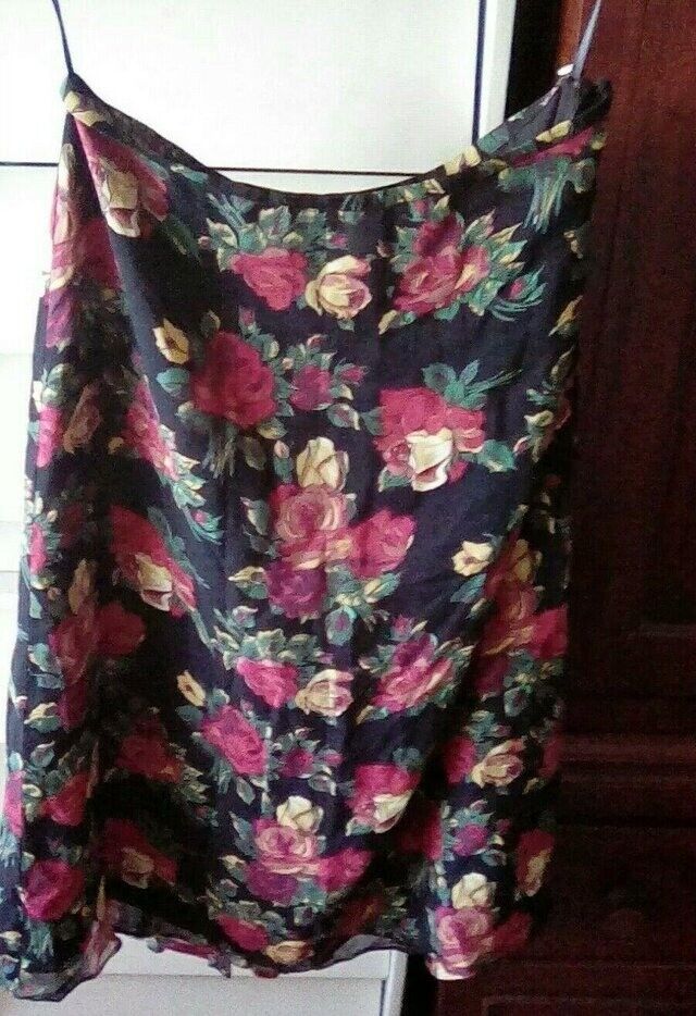 New LK Bennett silk skirt (UK 10) - Original RRP £99