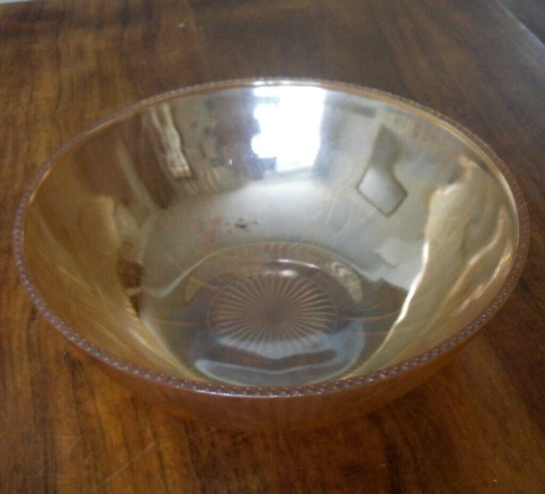 Carnival Glass Bowls 7 Piece Set - 1 x 20cm & 6 x 11cm