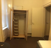 Single room for student to rent