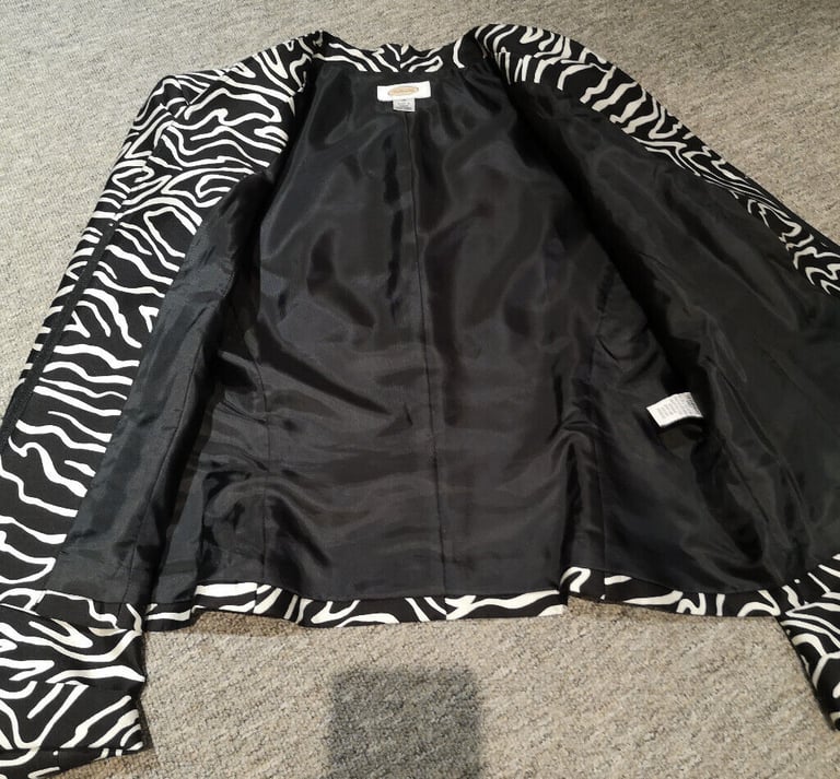 Talbots black and white short jacket