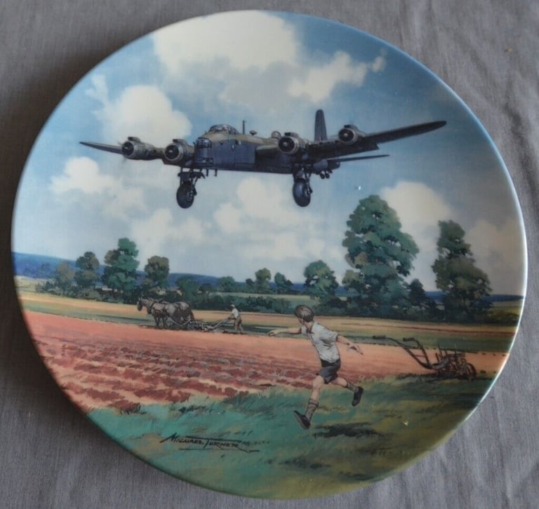 HERO'S OF THE SKY PLATES NUMBERS 1 TO 6 of 12 ALL 12 £80