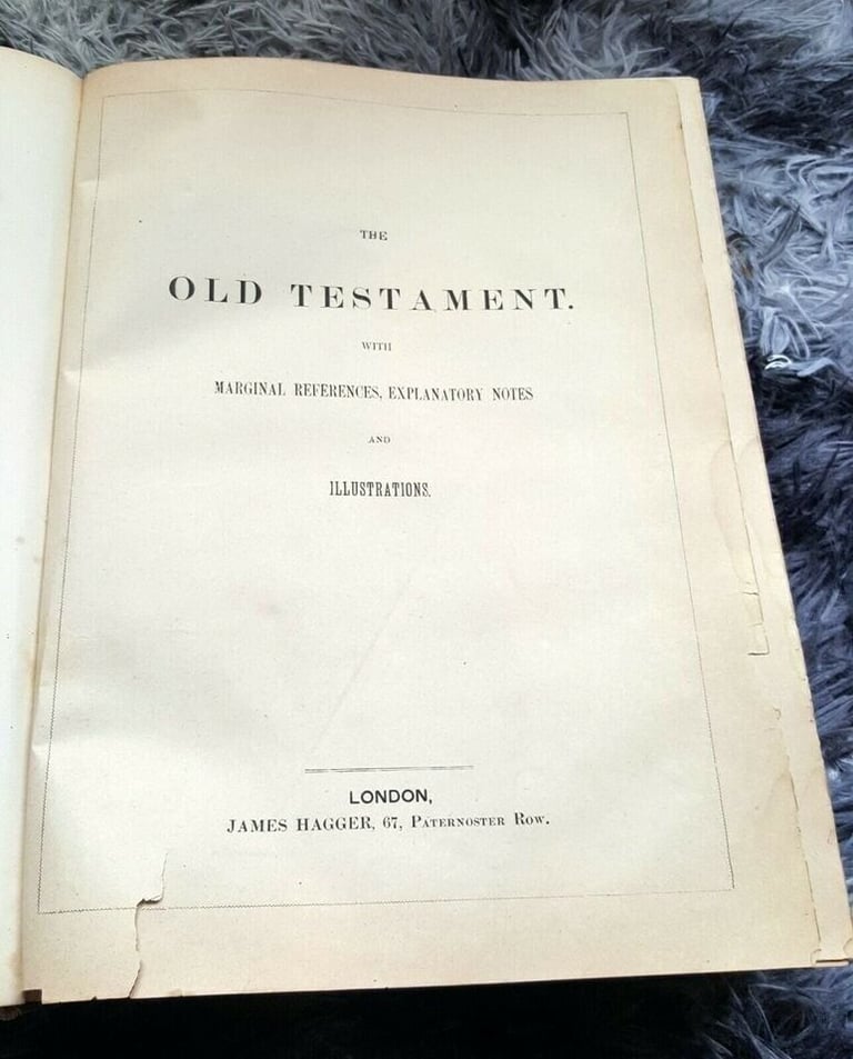 Antique The Holy Bible 1835 Containing the Old and New Testaments.