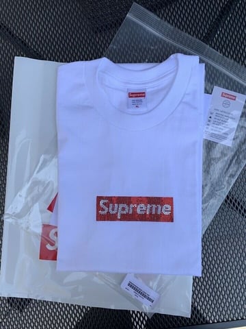 Fake supreme outlet swarovski