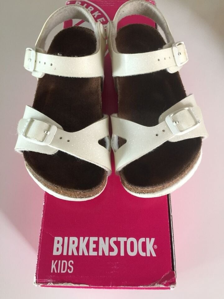 image for Kids Birkenstock’s Size UK 8/USED