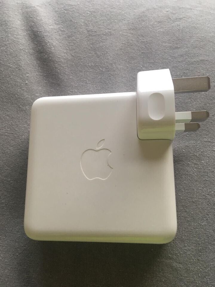 Apple 87W USB-C Power Adapter