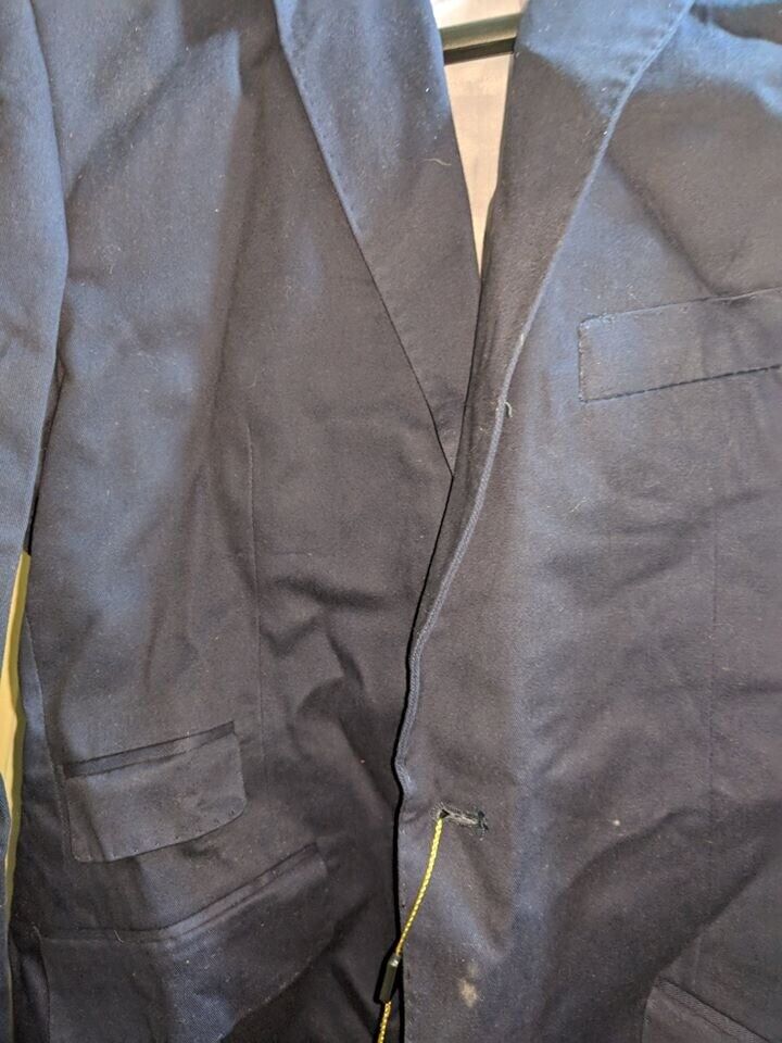Feraud Navy Suit Size 40