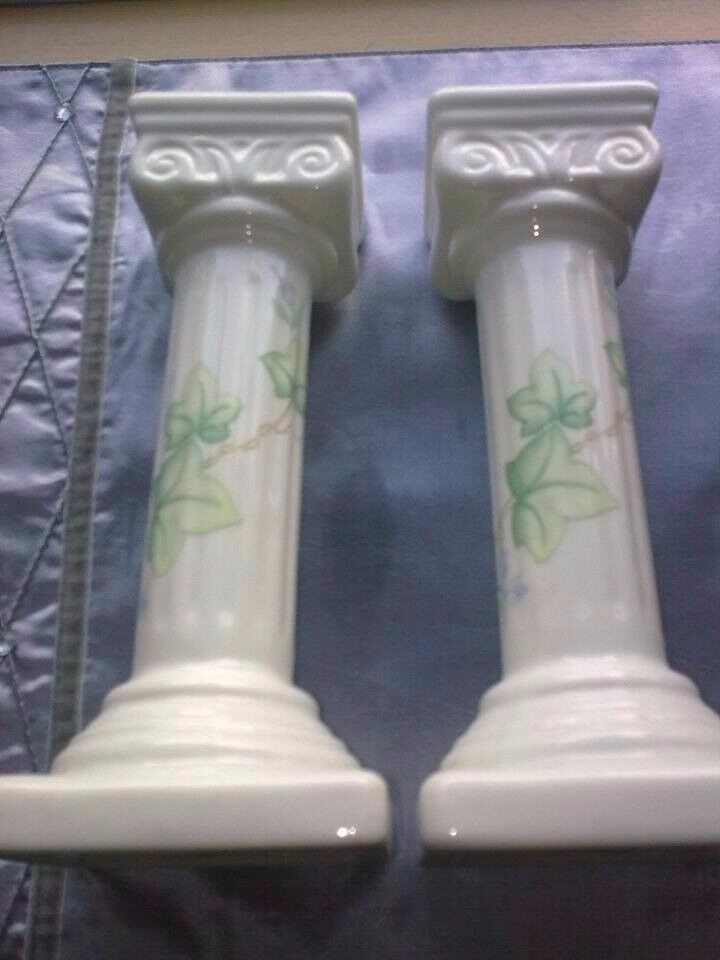 BELLEEK SET OF TWO SHAMROCK DESIGN CANDLESTICKS ONLY £50.00 FOR PAIR 