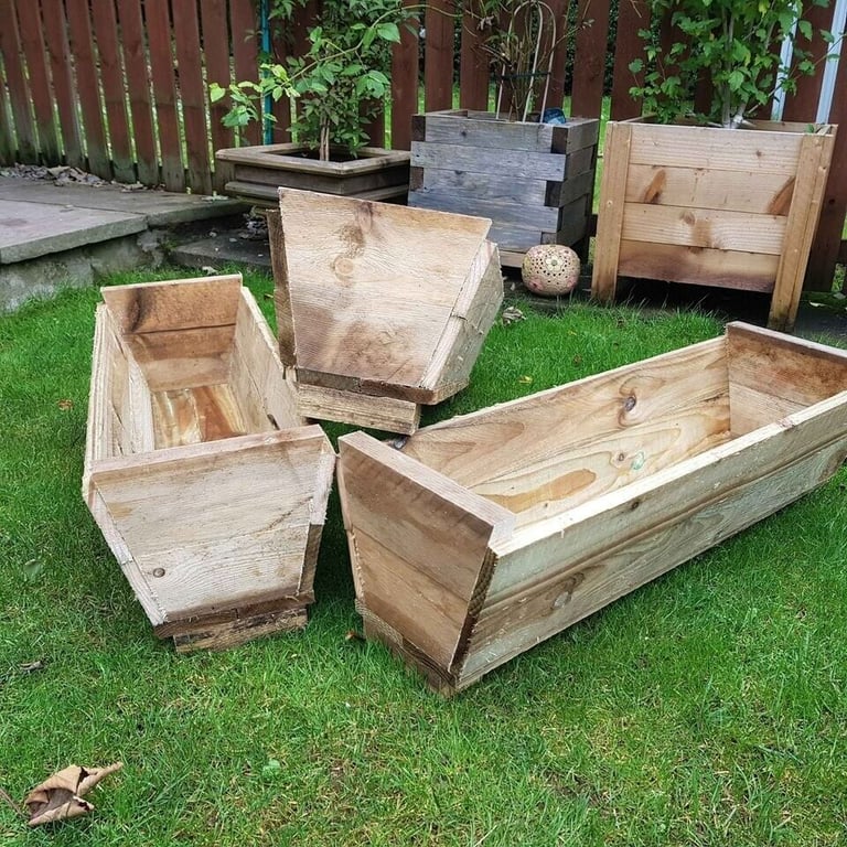 3 Foot planters 3 for £40