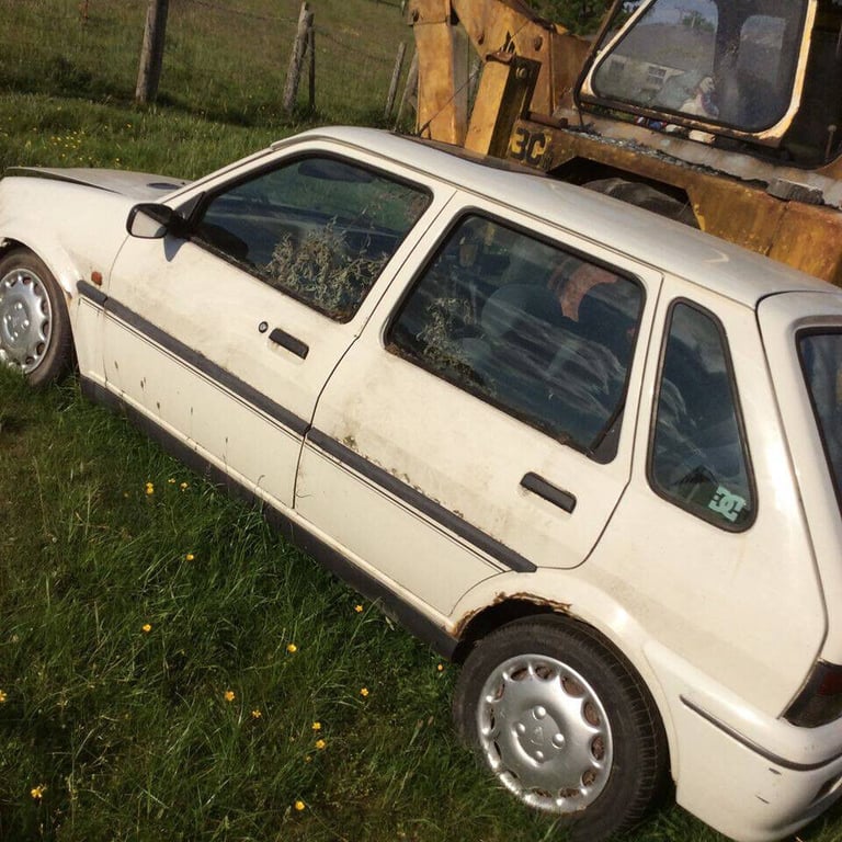 MK 1 AND MK 2 METRO PARTS AVAILABLE - BREAKING FOR SPARES ALSO MK3 METRO & ROVER 100